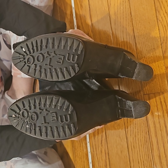 Platform heeled knee high boot - Picture 7 of 8